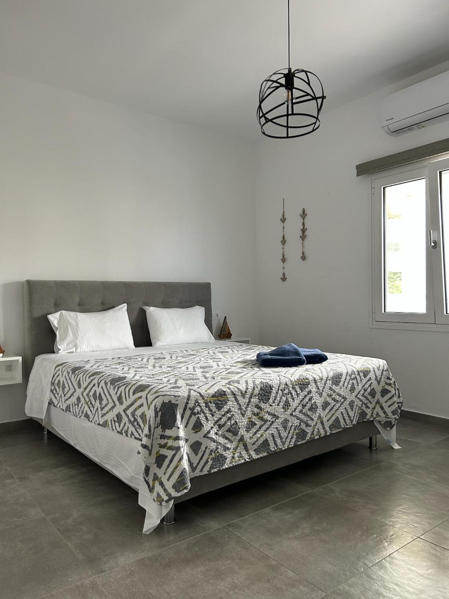 Mira Sea View Residence Chania  Buitenkant foto